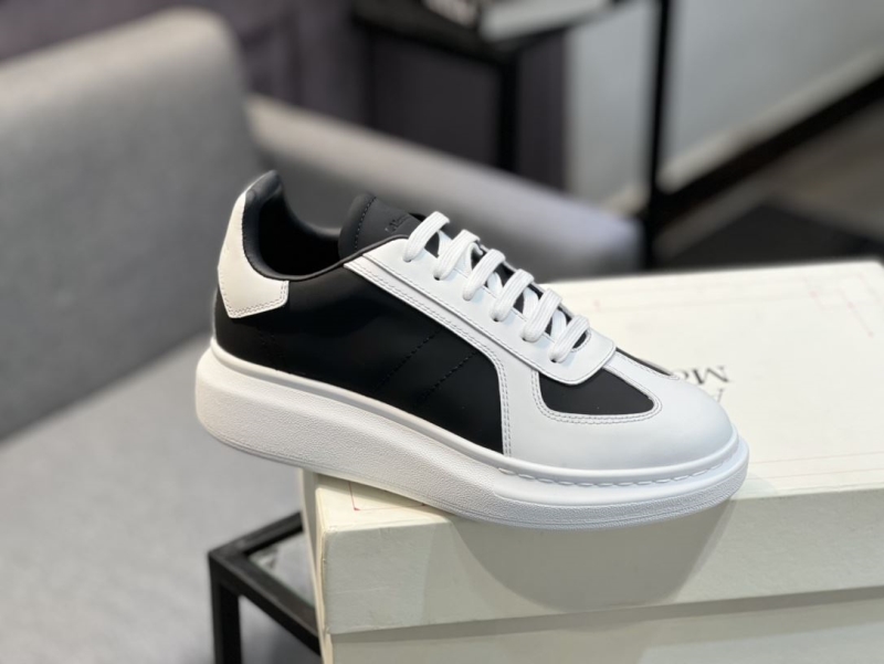 Alexander Mcqueen Casual Shoes